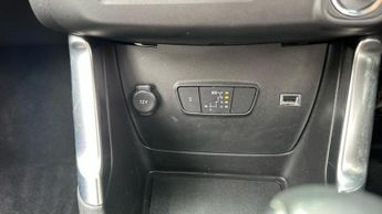 Citroen C3 Aircross 1.2 PureTech MAX SUV 5dr Petrol EAT6 Euro 6 (s/s) (130 ps)