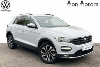 Volkswagen T-Roc Active 1.0 TSI 110PS 6-speed Manual 5 Door * KEYLESS ENTRY * REA