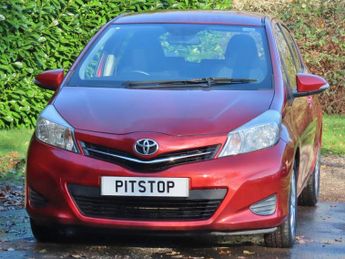 Toyota Yaris 1.33 Dual VVT-i TR Hatchback 5dr Petrol Manual Euro 5 (101 ps)