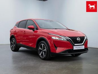 Nissan Qashqai DIG-T N-CONNECTA MHEV