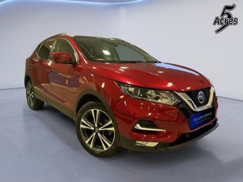 Nissan Qashqai 1.3 DiG-T 160 N-Connecta 5dr Glass Roof Pack