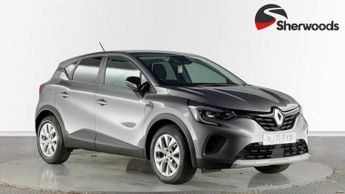 Renault Captur 1.3 TCe Iconic SUV 5dr Petrol Manual Euro 6 (s/s) (140 ps)