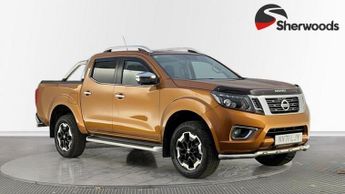 Nissan Navara 2.3 dCi Tekna Pickup Double Cab 4dr Diesel Manual 4WD Euro 6 (s/