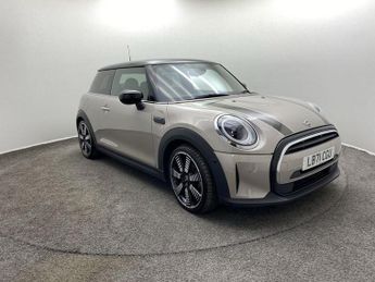 MINI Cooper Exclusive Auto 1.5