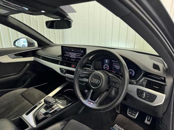 Audi A4 Avant 2.0 TDI 30 S line Estate 5dr Diesel S Tronic | Audi Service Hist