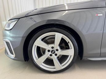 Audi A4 Avant 2.0 TDI 30 S line Estate 5dr Diesel S Tronic | Audi Service Hist