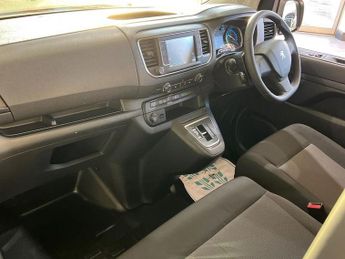 Peugeot EXPERT e- STANDARD 1000 100kW 50kWh Professional Premium +  Auto