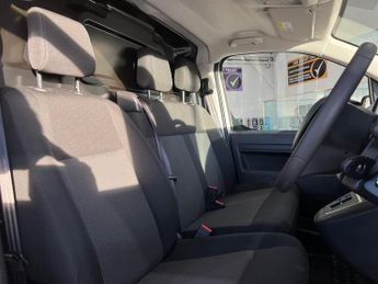 Peugeot EXPERT e- STANDARD 1000 100kW 50kWh Professional Premium +  Auto