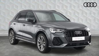 Audi Q3 Black Edition 35 TFSI  150 PS 6-speed