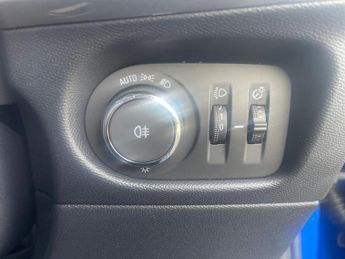 Vauxhall MOKKA 100kW Design 50kWh 5dr Auto