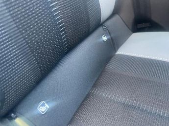 Vauxhall MOKKA 100kW Design 50kWh 5dr Auto