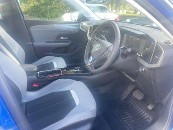 Vauxhall MOKKA 100kW Design 50kWh 5dr Auto