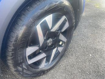 Vauxhall MOKKA 100kW Design 50kWh 5dr Auto