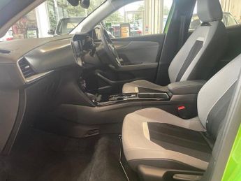 Vauxhall MOKKA 100kW Design 50kWh 5dr Auto