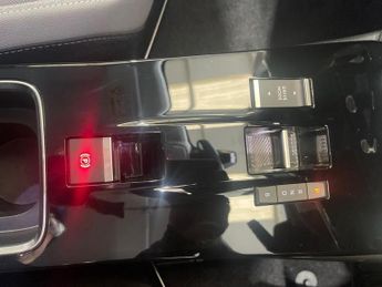 Vauxhall MOKKA 100kW Design 50kWh 5dr Auto