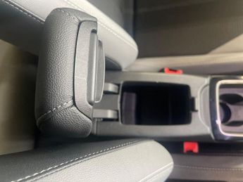 Vauxhall MOKKA 100kW Design 50kWh 5dr Auto