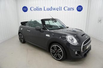 MINI Convertible 2.0 Cooper S Convertible 2dr Petrol Steptronic Euro 6 (s/s) (192