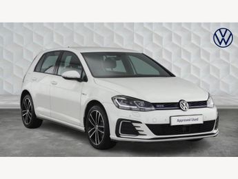 Volkswagen Golf GTE 1.4 TSI 204PS 6-speed DSG 5 Door