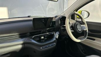 Fiat 500e 42kWh La Prima Hatchback 3dr Electric Auto (118 ps)