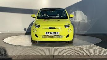 Fiat 500e 42kWh La Prima Hatchback 3dr Electric Auto (118 ps)