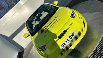 Fiat 500e 42kWh La Prima Hatchback 3dr Electric Auto (118 ps)