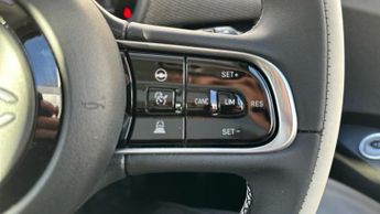 Fiat 500e 42kWh La Prima Hatchback 3dr Electric Auto (118 ps)