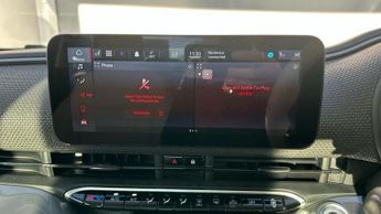 Fiat 500e 42kWh La Prima Hatchback 3dr Electric Auto (118 ps)