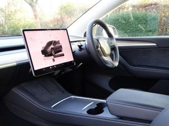 TESLA Model Y Auto RWD 5dr