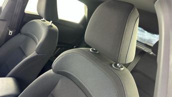 MG MG4 51kWh SE Hatchback 5dr Electric Auto (170 ps)