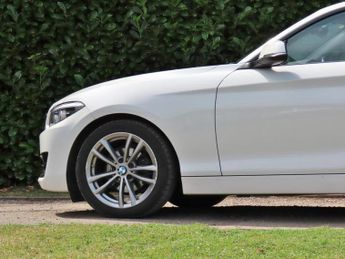 BMW 2 Series 1.5 218i Sport Coupe 2dr Petrol Auto Euro 6 (s/s) (136 ps)