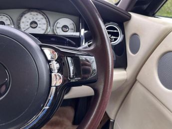 Rolls-Royce Dawn 6.6 V12 Auto Euro 6 2dr