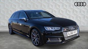 Audi S4 3.0 TFSI quattro 354 PS tiptronic