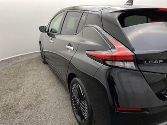 Nissan LEAF 110kW Tekna 39kWh 5dr Auto