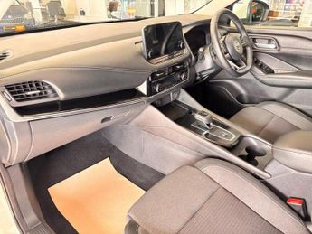 Nissan Qashqai 1.3 DIG-T MHEV N-Connecta Hybrid XTronic 