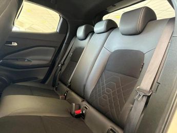 Nissan Juke 1.0 DIG-T Tekna SUV 5dr Petrol DCT Auto