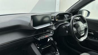 Peugeot E-2008 50kWh GT Premium SUV 5dr Electric Auto (136 ps)