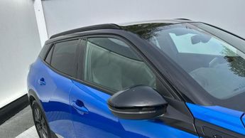 Peugeot E-2008 50kWh GT Premium SUV 5dr Electric Auto (136 ps)