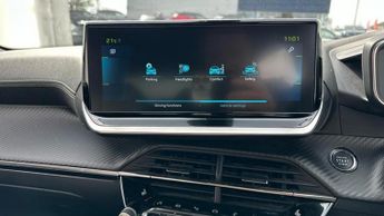 Peugeot E-2008 50kWh GT Premium SUV 5dr Electric Auto (136 ps)
