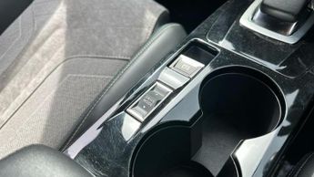 Peugeot E-2008 50kWh GT Premium SUV 5dr Electric Auto (136 ps)