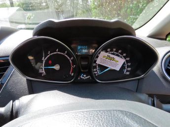 Ford Fiesta 1.0T EcoBoost Titanium Hatchback 5dr Petrol Powershift Euro 6 (1