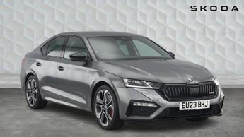 Skoda Octavia vRS Hatch (2017) 2.0 TSI vRS 245 DSG