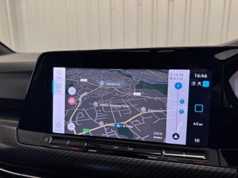 Volkswagen Golf 2.0 TDI R-Line Hatchback 5dr Diesel DSG | 1 Previous Owner | Ful