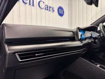 Volkswagen Golf 2.0 TDI R-Line Hatchback 5dr Diesel DSG | 1 Previous Owner | Ful