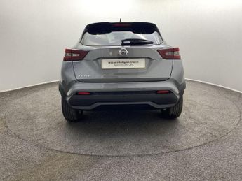 Nissan JUKE 1.0 DiG-T 114 N-Connecta 5dr DCT