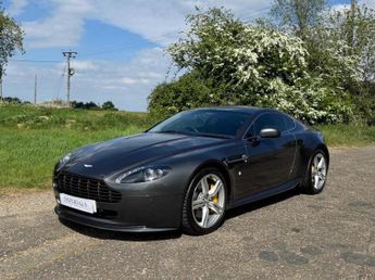 Aston Martin Vantage 4.7 V8 Euro 4 2dr
