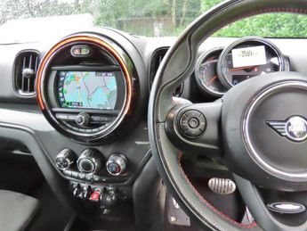 MINI Countryman 1.5 Cooper Sport SUV 5dr Petrol Steptronic Euro 6 (s/s) (136 ps)