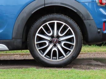 MINI Countryman 1.5 Cooper Sport SUV 5dr Petrol Steptronic Euro 6 (s/s) (136 ps)