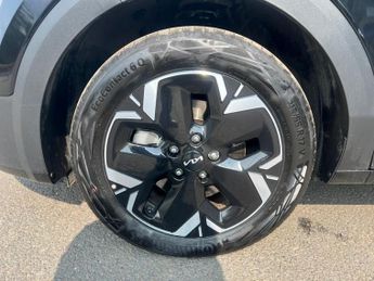 Kia Niro 64.8 kWh 2