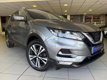 Nissan Qashqai 1.5 dCi N-Connecta SUV 5dr Diesel Manual