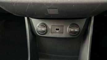 Hyundai IONIQ 38.3kWh Premium Hatchback 5dr Electric Auto (136 ps)